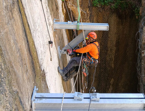 Éxito en trabajos de mantenimiento industrial en la presa de Cavallers (Lleida)